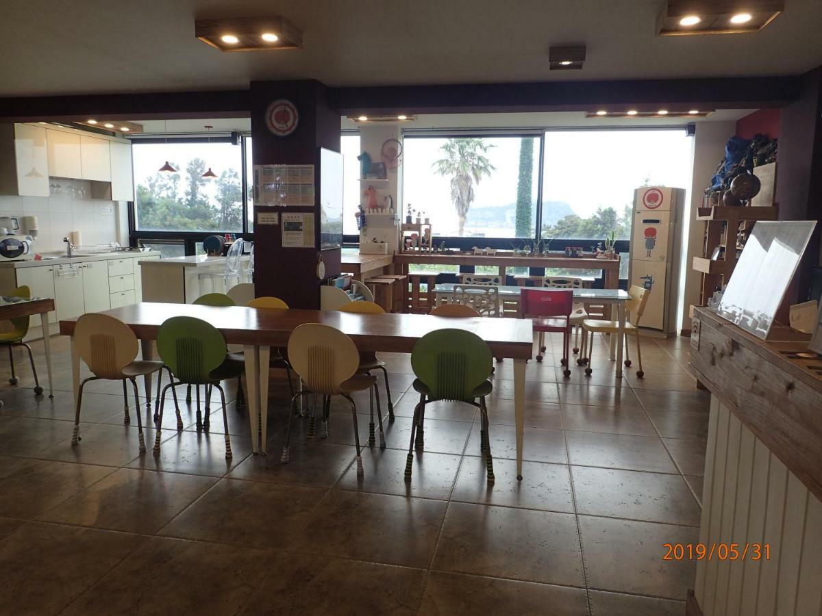 Galeum Guesthouse Seogwipo Zewnętrze zdjęcie